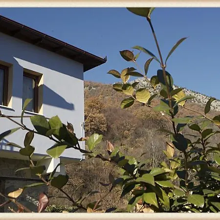 Voreas Hotel Loutraki (Pella)