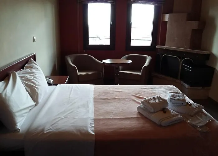 反而拉斯酒店 Káto Loutrákion